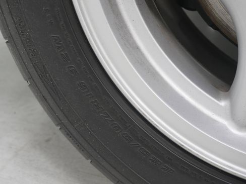 Used 1996 BMW Z3 1.9 RWD image 25