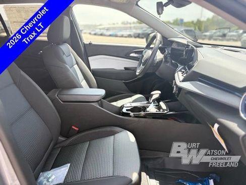 New 2026 Chevrolet Trax LT w/ Driver Confidence Package FWD image 24