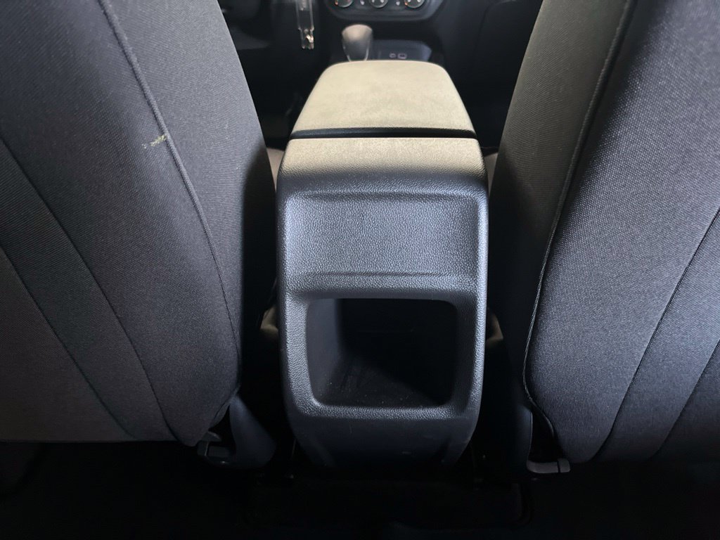 Used 2024 Chevrolet Trax LS w/ LS Convenience Package FWD image 22