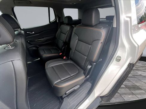 Used 2023 GMC Acadia AT4 w/ Technology Package AWD/4WD image 24