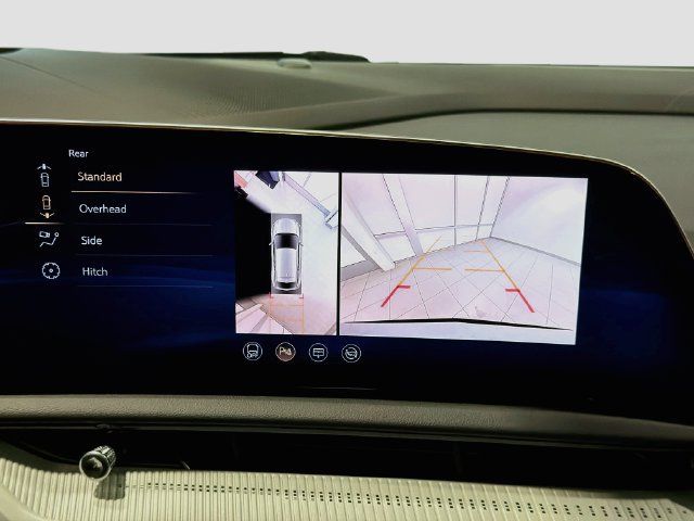 Certified 2025 Cadillac Optiq Sport 2 AWD/4WD image 12