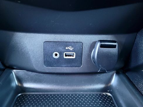 Used 2019 Nissan Rogue Sport S FWD image 23
