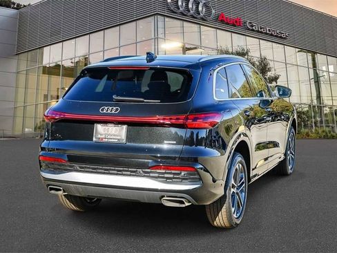 New 2025 Audi Q5 Premium image 4