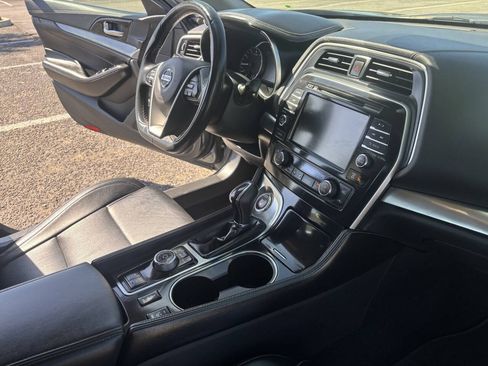 Used 2020 Nissan Maxima 3.5 SV w/ Floor Mat Group FWD image 27