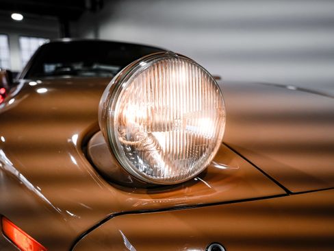 Used 1987 Porsche 928 S4 image 40