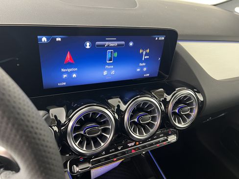 New 2026 Mercedes-Benz GLA 35 AMG 4MATIC image 30