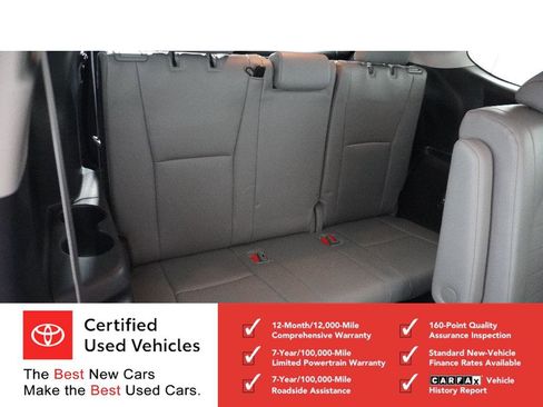 Certified 2024 Toyota Highlander XLE AWD/4WD image 11