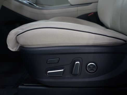 Used 2024 Hyundai Palisade Limited image 29