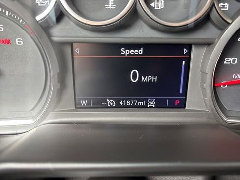 Used 2022 Chevrolet Suburban LS AWD/4WD image 20
