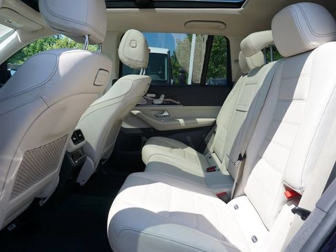 Certified 2020 Mercedes-Benz GLS 450 4MATIC image 19