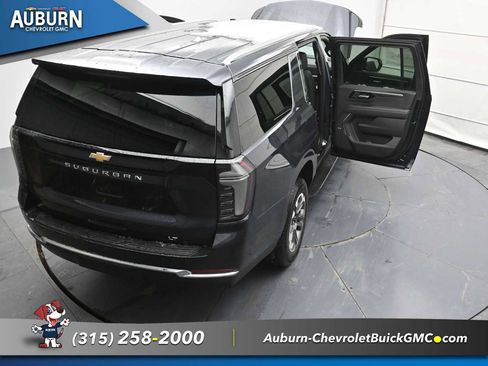 New 2026 Chevrolet Suburban LT w/ Comfort Package image 37