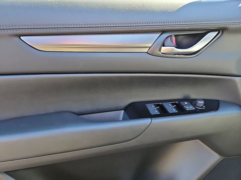 New 2025 MAZDA CX-5 AWD 2.5 S w/ Preferred Package image 10