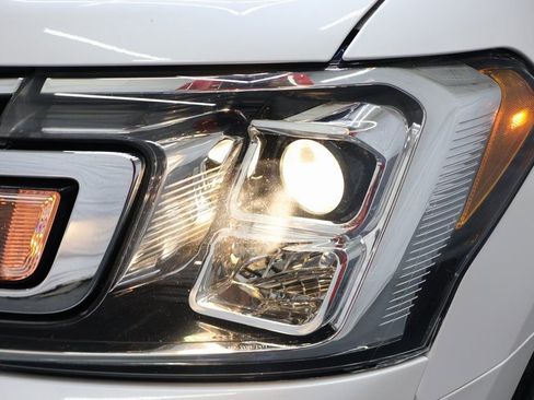 Used 2019 Ford Expedition XLT image 31