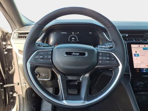 New 2025 Jeep Grand Cherokee L Limited image 15