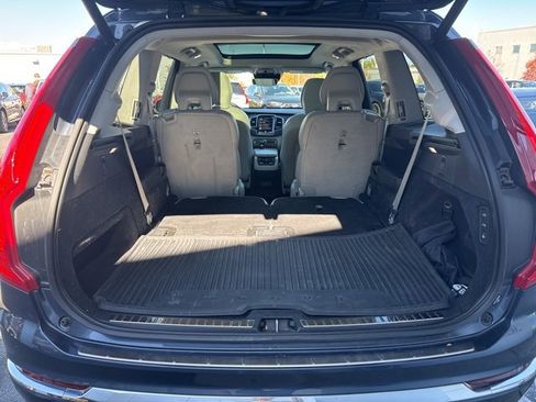 Certified 2022 Volvo XC90 T6 Inscription w/ Lounge Package image 16
