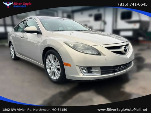 Used 2009 MAZDA MAZDA6 i Grand Touring w/ Moonroof & Bose Pkg FWD image 3