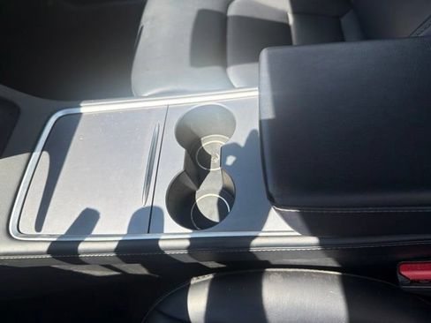 Used 2023 Tesla Model 3 Standard Range RWD image 16