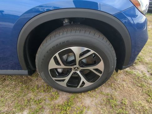 Certified 2025 Mercedes-Benz GLC 350e 4MATIC image 24