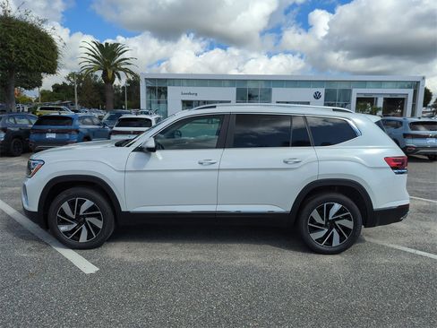 New 2026 Volkswagen Atlas SEL image 9
