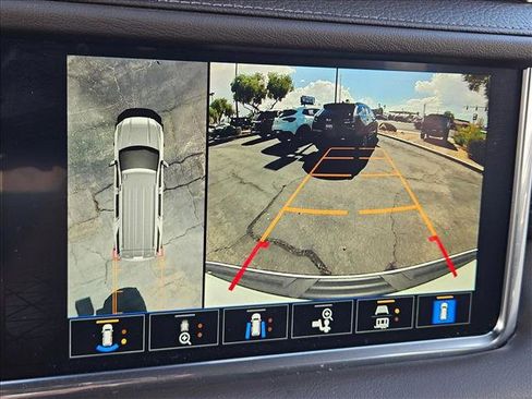 Certified 2023 GMC Yukon Denali image 13