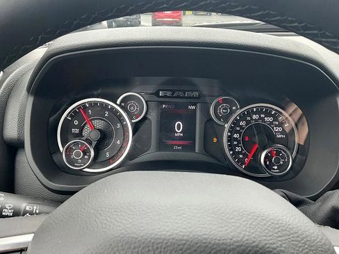 New 2026 RAM 2500 Big Horn AWD/4WD image 17