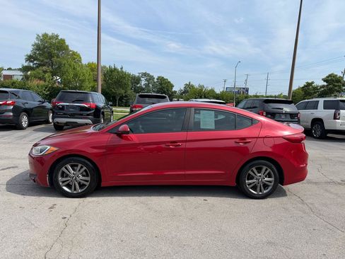 Used 2018 Hyundai Elantra SEL FWD image 6