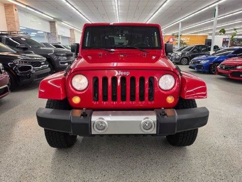Used 2015 Jeep Wrangler Sahara AWD/4WD image 3