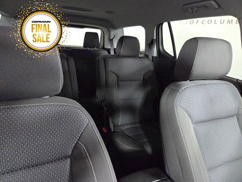 Used 2023 GMC Acadia SLE w/ Driver Convenience Package image 17