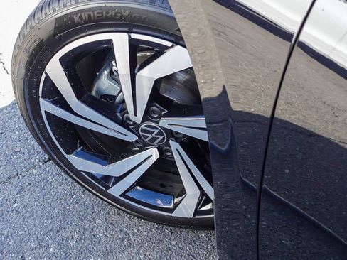 New 2025 Volkswagen Jetta SEL image 10