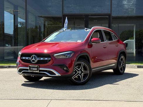 Used 2026 Mercedes-Benz GLA 250 image 2