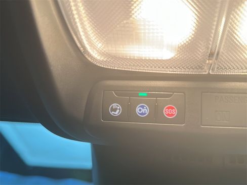 Used 2026 GMC Canyon AT4 image 21