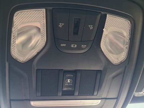 Used 2019 RAM 1500 Rebel AWD/4WD image 24