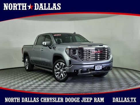 Used 2024 GMC Sierra 1500 Denali w/ Denali Reserve Package AWD/4WD image 1