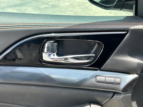Certified 2023 Nissan Maxima SR w/ Sport Mat Group FWD image 20