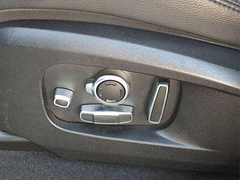 Used 2021 Jaguar F-PACE S image 19