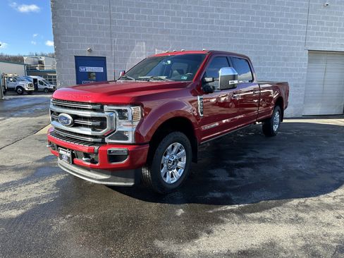 Certified 2022 Ford F350 Platinum image 2