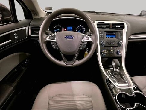 Used 2016 Ford Fusion S FWD image 6