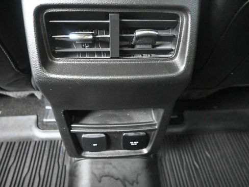 Used 2019 Ford Edge SEL w/ Equipment Group 201A image 20