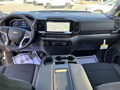 Used 2025 Chevrolet Silverado 1500 LT image 20