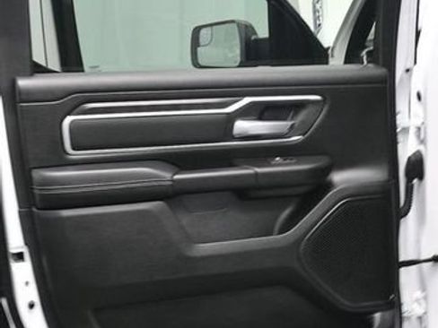 Used 2023 RAM 1500 Big Horn AWD/4WD image 18