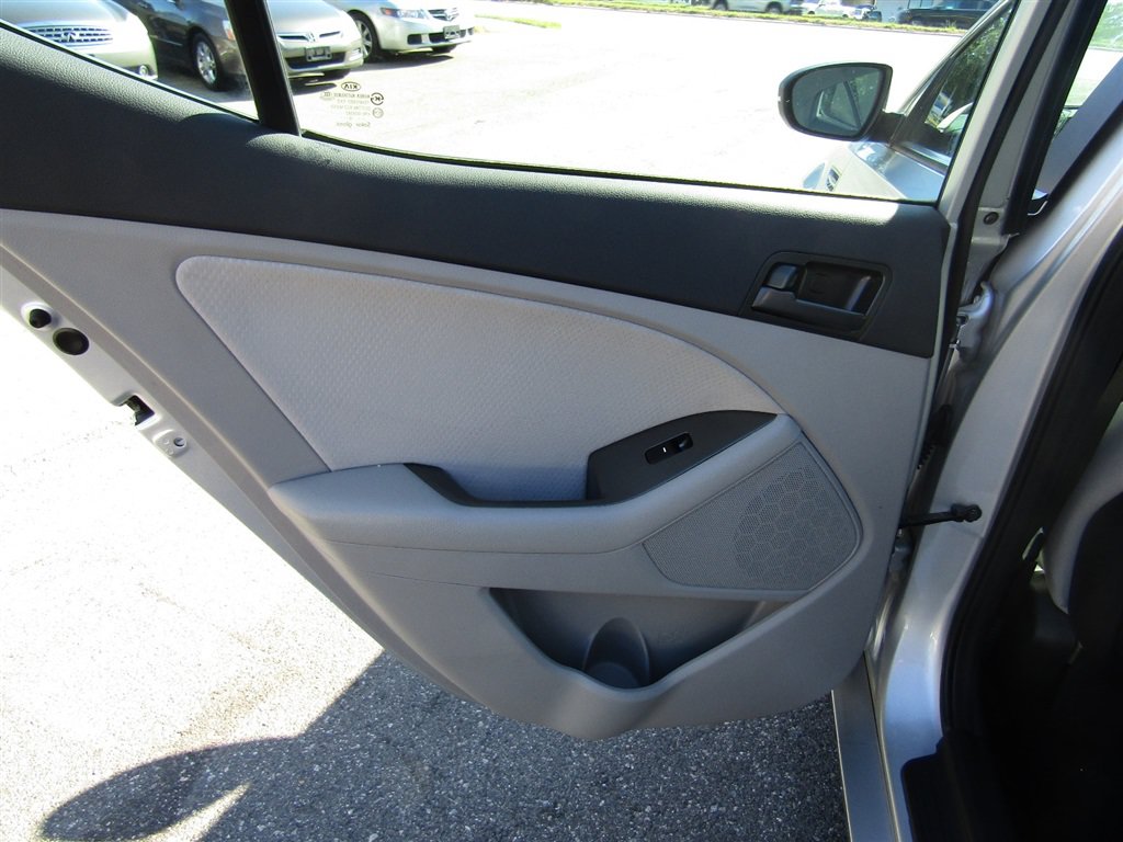 Used 2013 Kia Optima LX w/ Convenience Plus Pkg FWD image 17