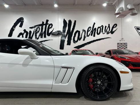 Used 2012 Chevrolet Corvette Grand Sport w/ 3LT Preferred Equipment Group image 5