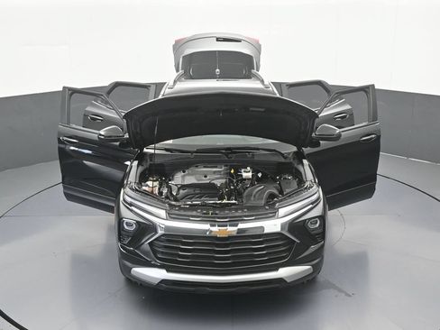 Used 2024 Chevrolet TrailBlazer LT w/ Driver Confidence Package FWD image 58
