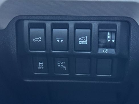 Used 2020 Subaru Ascent Premium w/ Convenience Package image 33