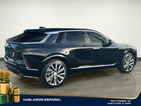 Used 2024 Cadillac Lyriq Luxury w/ LPO, Floor Liner Package image 6