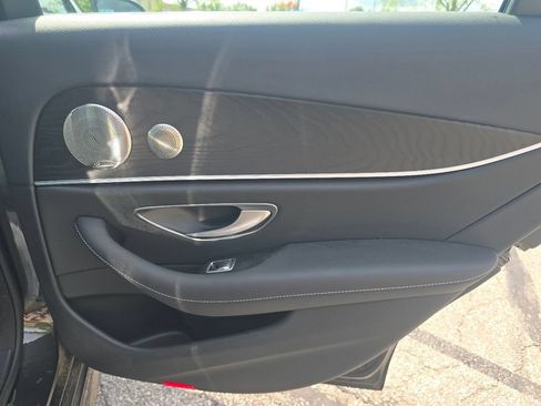 Used 2023 Mercedes-Benz E 350 4MATIC Sedan image 24