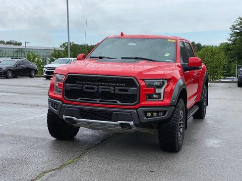 Used 2019 Ford F150 Raptor w/ Equipment Group 802A Luxury AWD/4WD image 3