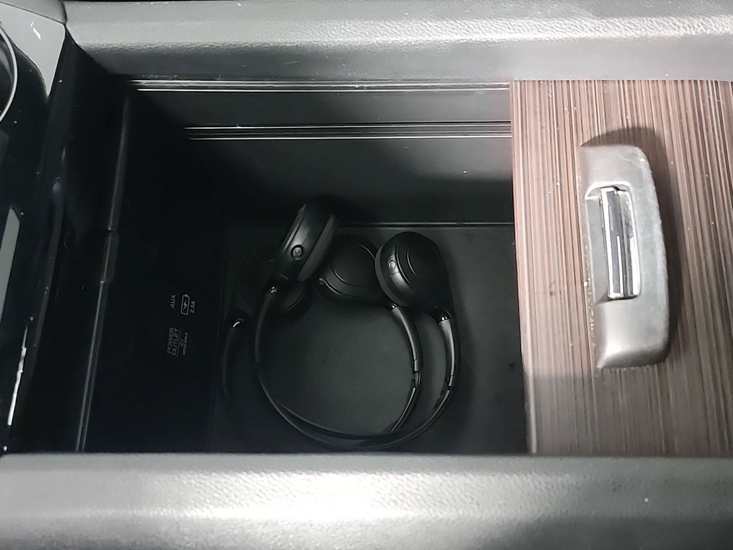 Certified 2022 Honda Pilot Black Edition image 37