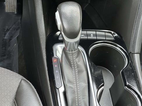 Used 2023 Buick Encore GX Select FWD image 21