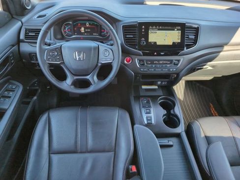 Used 2022 Honda Pilot TrailSport image 27